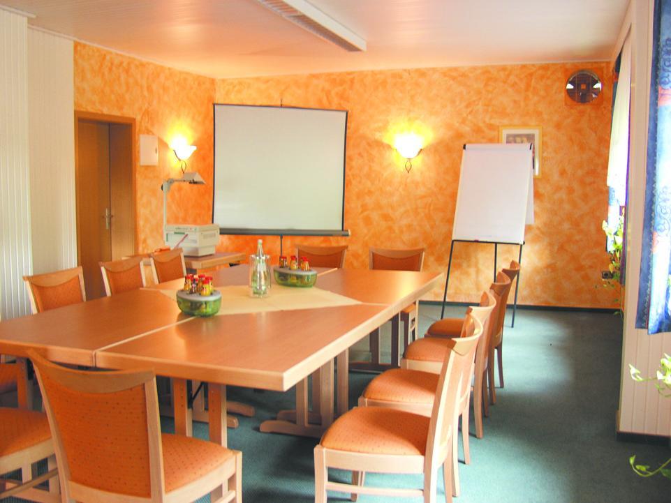 Гостевой дом Knuellhotel Tann-eck